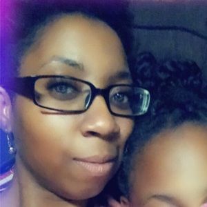 Meet your Posher, Janelle